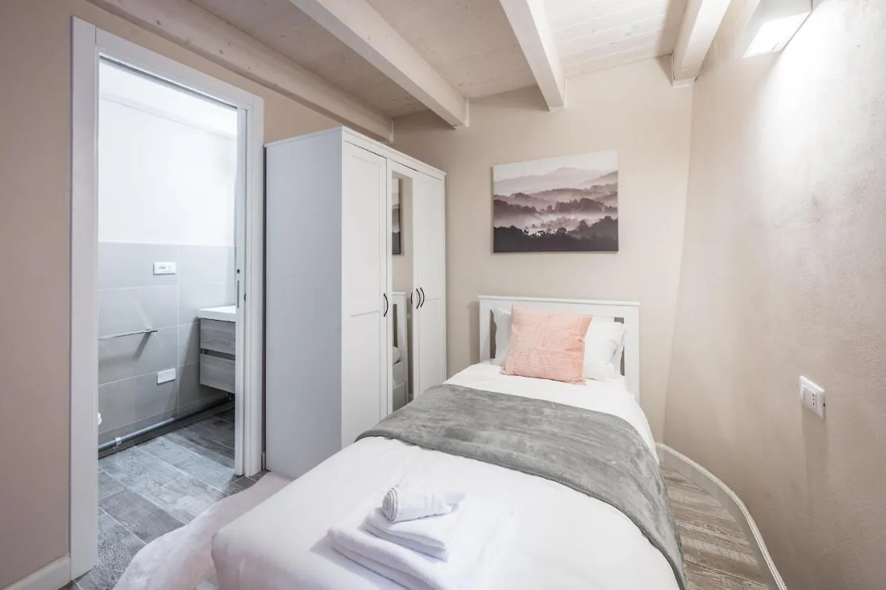 Broccaindosso Wood Apartments 5* 볼로냐